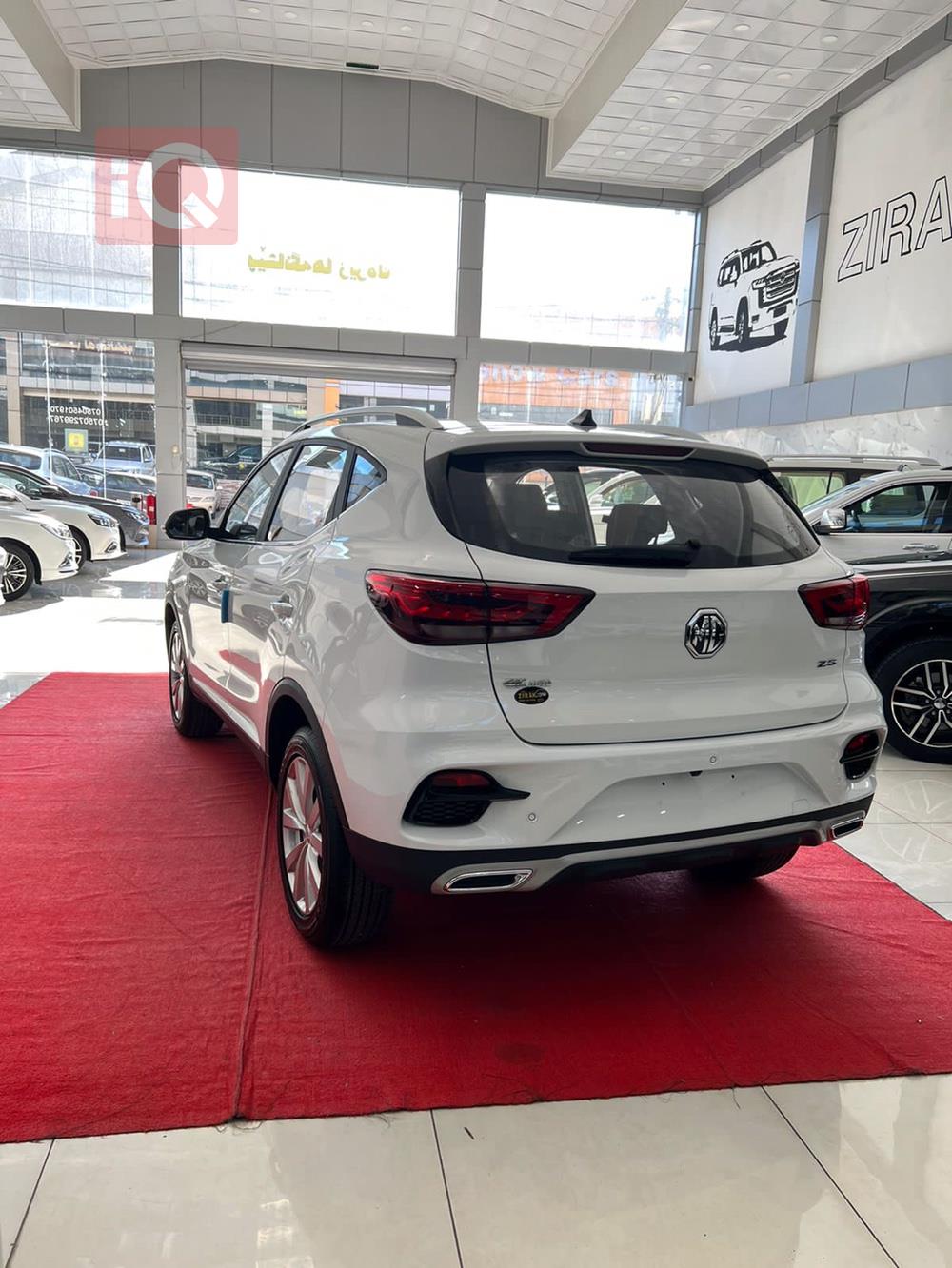 MG ZS